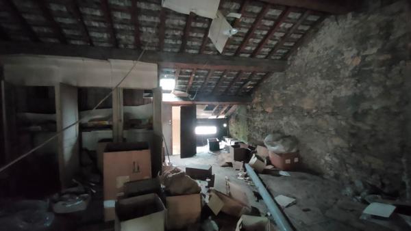 Batiment Tenay 8 pièce(s)