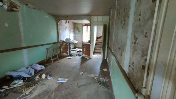 Batiment Tenay 8 pièce(s)