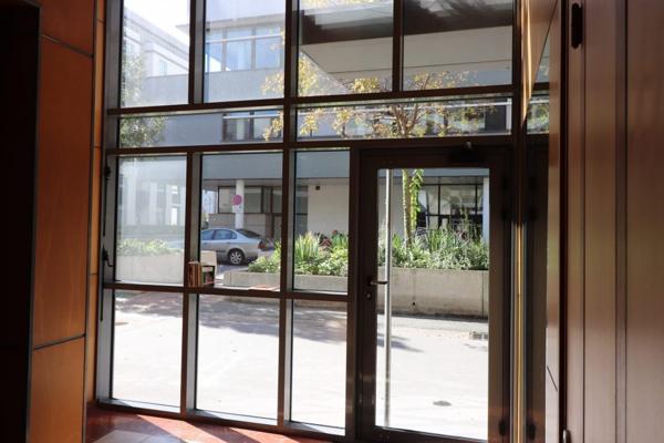 F2 VIDE - ANNECY COURIER + GARAGE