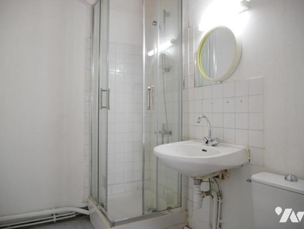 Centre ville de MONTPELLIER, quartier " Chaptal - Parc Clémenceau", un studio de 29 m².