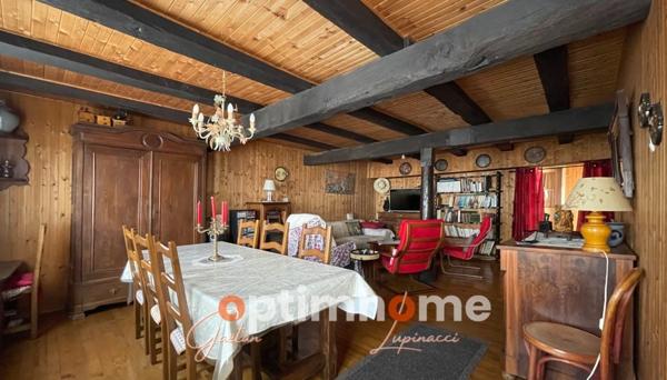 Maison à colombages, 186 m² – 6 chambres – Terrain 1358 m²