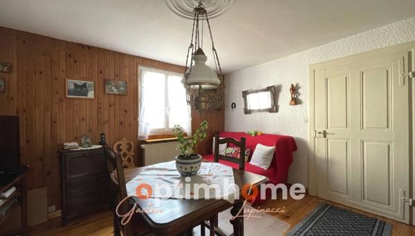 Maison à colombages, 186 m² – 6 chambres – Terrain 1358 m²