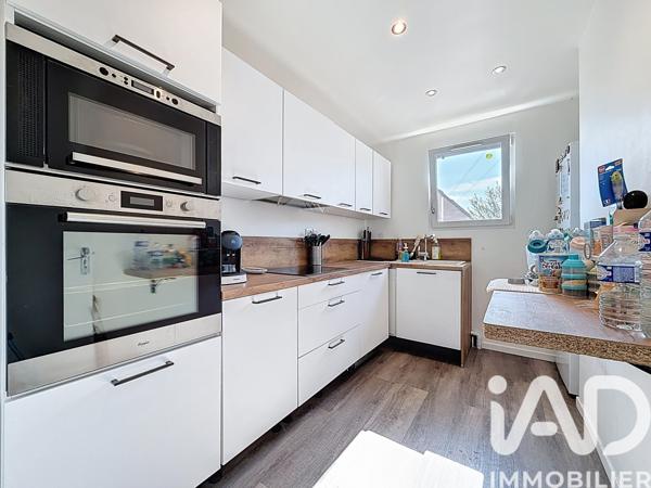 Appartement à vendre 4 pièces 75 m² Saint-Germain-lès-Arpajon