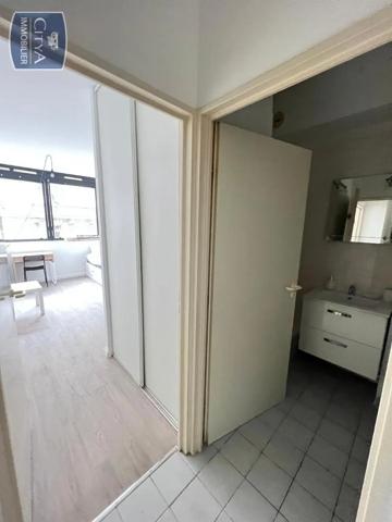 Appartement à louer 1 pièce 17.5m² Tours (37000)