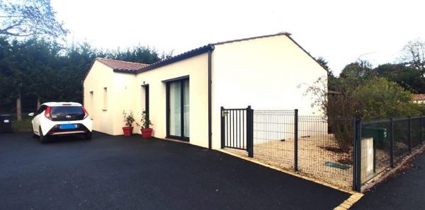 Maison contemporaine Saintes ville 71 m²