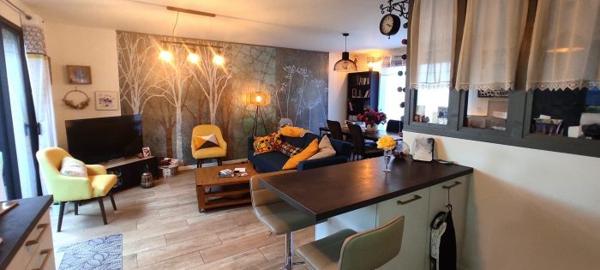 Maison contemporaine Saintes ville 71 m²