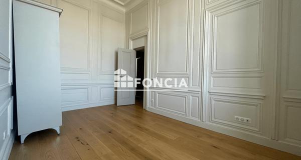 Location Appartement 4 pièces 90.1 m² - Bougival 78380