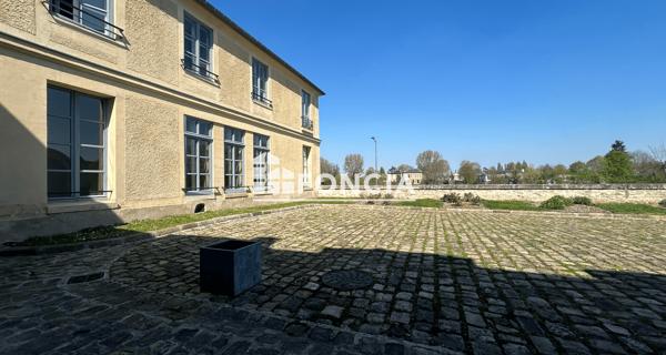 Location Appartement 4 pièces 90.1 m² - Bougival 78380