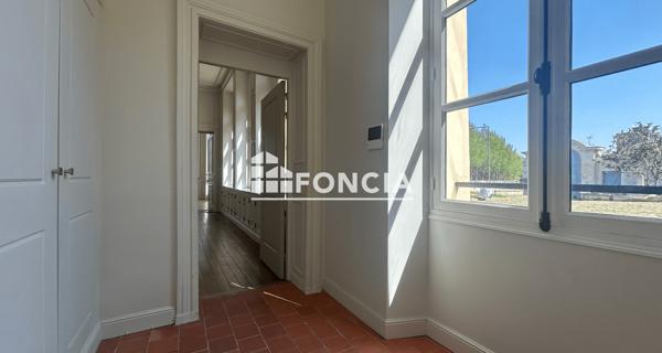 Location Appartement 4 pièces 90.1 m² - Bougival 78380