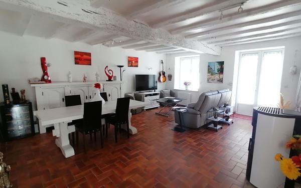 Maison à vendre    5 pièces •  Saint-Georges-de-Didonne