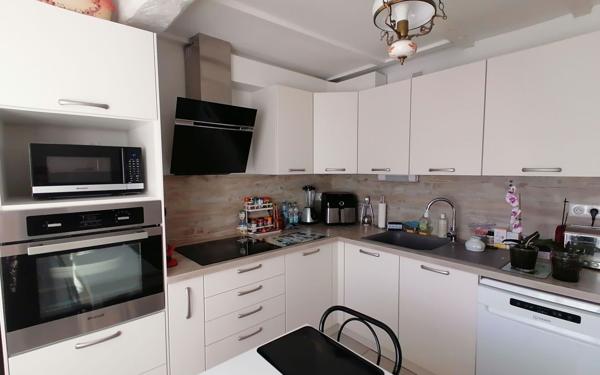 Maison à vendre    5 pièces •  Saint-Georges-de-Didonne