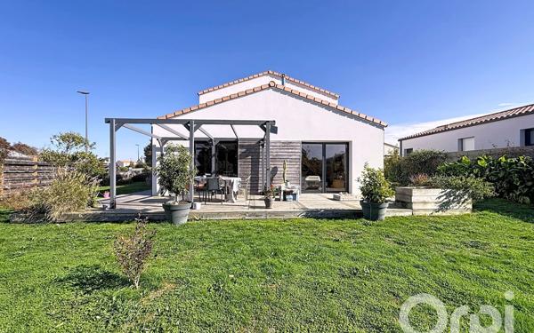 Maison à vendre    4 pièces • 100,79 m2 Le Fenouiller
