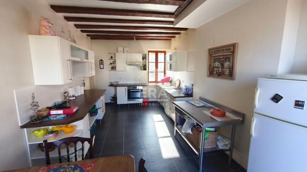 Maison de village avec jardin