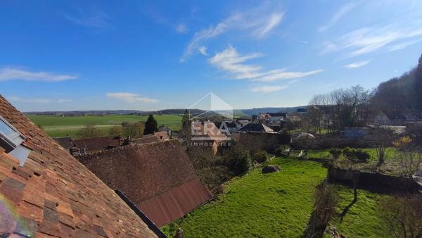 Maison de village avec jardin