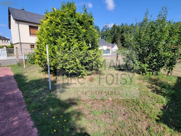 Maison à vendre à Cloyes-les-Trois-Rivières dans l'Eure-et-Loir (28220), ref : JS/910