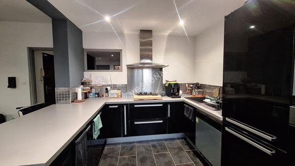 Nouveauté ! Appartement 3 pièces avec balcons à vendre au centre de Chalon sur Saône