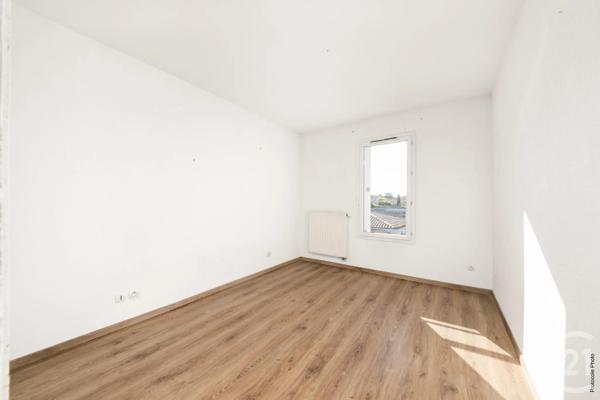 Appartement T3 à vendre  3 pièces - 67 m 2   L UNION  - 31