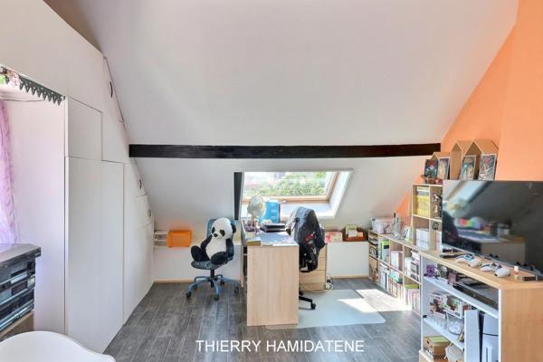 SECTEUR COLONIE 12MN A PIED DE LA GARE MAGNIFIQUE MAISON RENOVEE DE 156M2 6 PIECES 4 CHAMBRES S/SOL TOTAL  JARDIN FRUITIER ESPO SUD OUEST 550M2 GARAGE