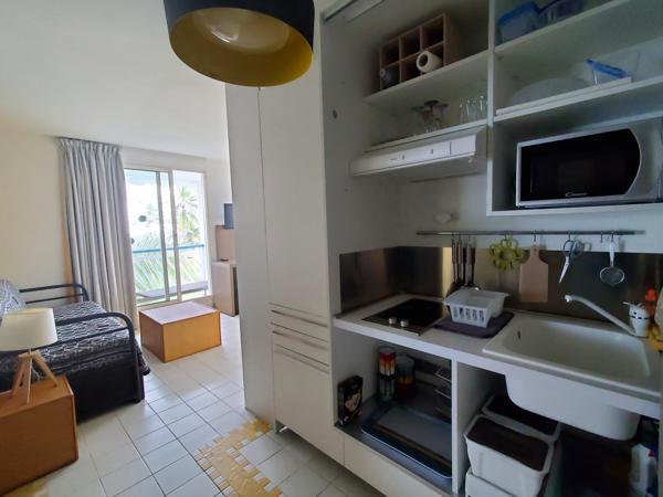 Superbe studio avec piscine et accès mer!