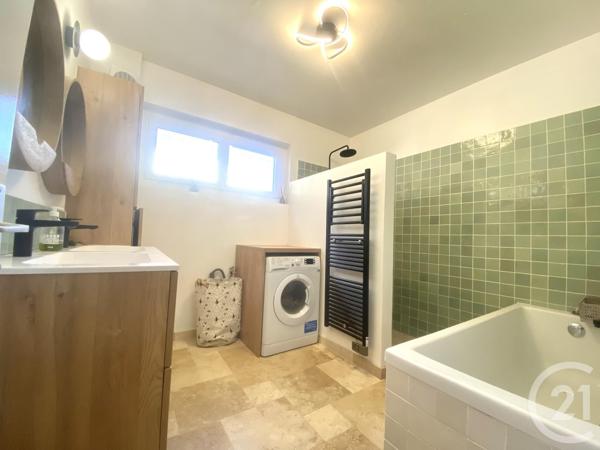 Appartement T4 à vendre  4 pièces - 140,73 m2 SIX FOURS LES PLAGES - 83