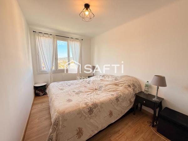 Appartement T3 57m2 rénové avec vue dégagée