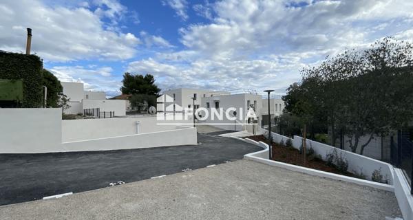 Location Appartement 4 pièces 85 m² - Nîmes 30900