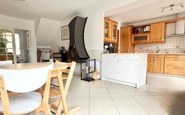 Maison à vendre    6 pièces • 121 m2 Chilly-Mazarin