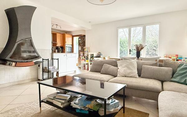 Maison à vendre    6 pièces • 121 m2 Chilly-Mazarin