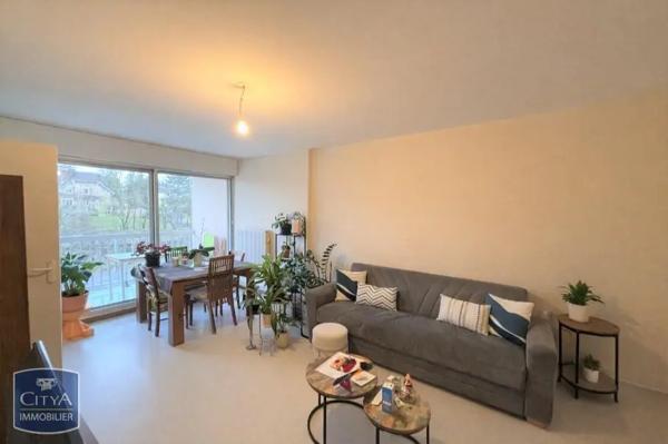 Appartement à louer 3 pièces 62m²