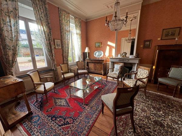 Maison à vendre à Cambrai dans le Nord (59400), ref : 59083-2594 Centre-Ville