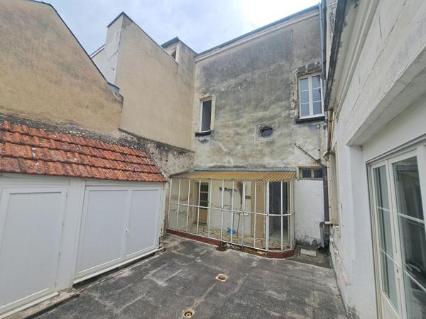 Maison 6 pièces à vendre Châtellerault - 86100 / Réf: 12044