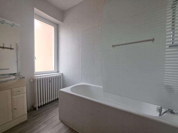 Maison 6 pièces à vendre Châtellerault - 86100 / Réf: 12044