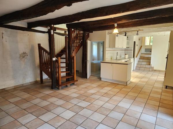 Maison à CORNILLE, 24750 - 7 pièces 149m²