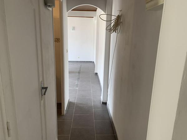 Toulon - Appartement T2 - 47 m2 - Cave