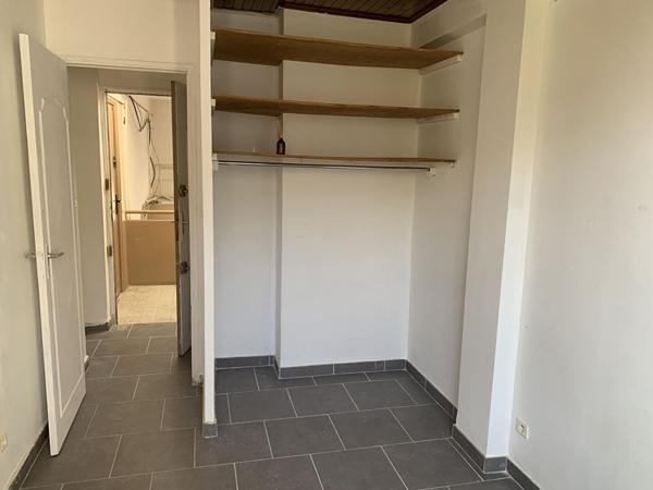 Toulon - Appartement T2 - 47 m2 - Cave