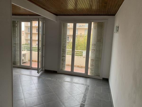 Toulon - Appartement T2 - 47 m2 - Cave