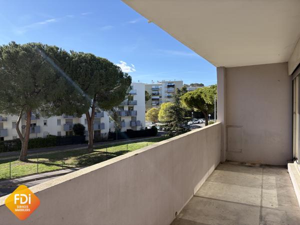 Proche Ecole d'infirmières - T2+cave+parking - 43.38 m2