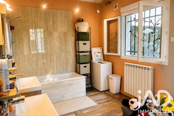 Maison à vendre 4 pièces 118 m² Jonquières-Saint-Vincent