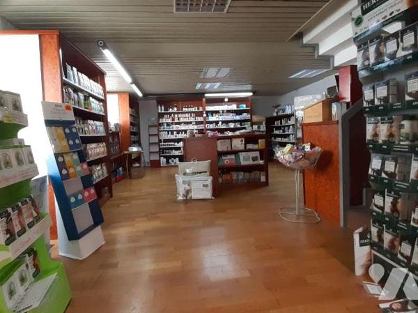 Immeuble mixte à vendre ? PONTIVY (56300) ? Hyper centre-ville
Idéal investisseur !
Situé en ...