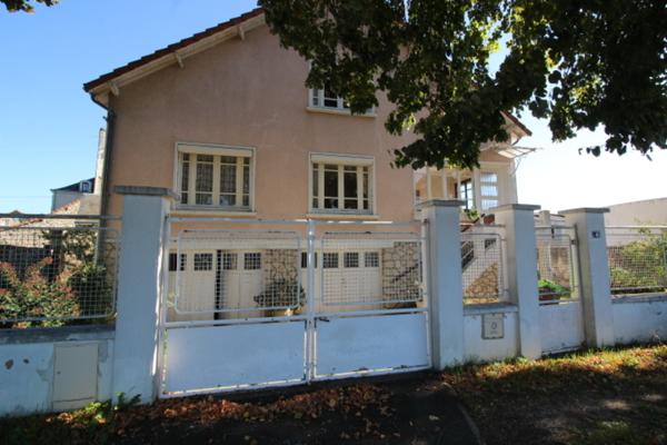 Maison Chatellerault 8 pièce(s) 155.31 m2