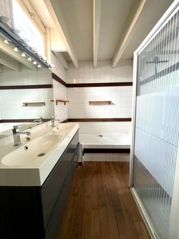 Duplex familial de 198 m² - LE BOUSCAT (33) - Barrière du Médoc