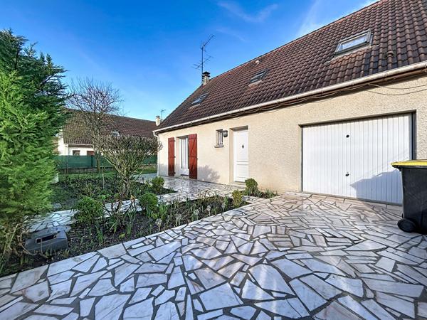 Maison à vendre à Méry sur Oise - 4 chambres et 1 bureau, 114 m²
