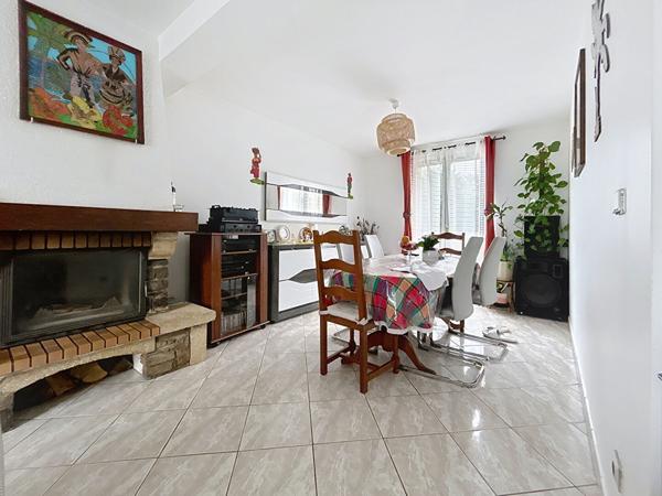 Maison à vendre à Méry sur Oise - 4 chambres et 1 bureau, 114 m²