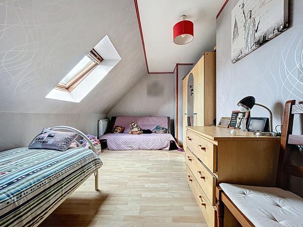 Maison à vendre à Méry sur Oise - 4 chambres et 1 bureau, 114 m²