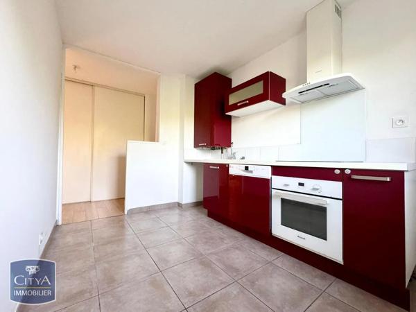 Appartement à louer 3 pièces 64.63m² Nîmes (30900)