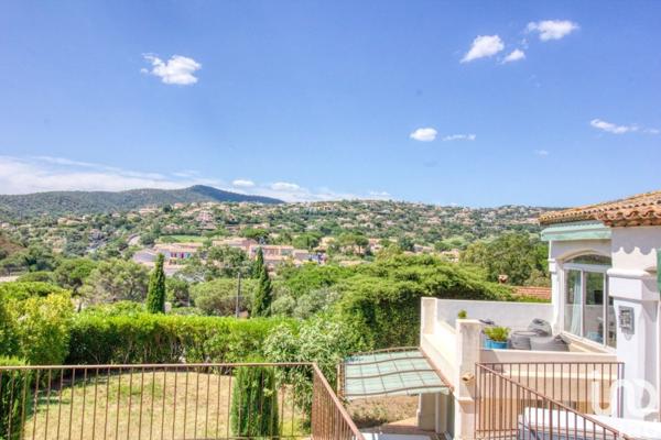 Maison à vendre 8 pièces 264 m² Sainte-Maxime