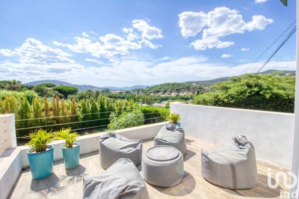 Maison à vendre 8 pièces 264 m² Sainte-Maxime
