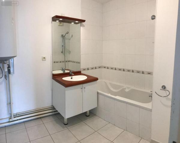 Appartement à louer à Rennes en Ille-et-Vilaine (35000), ref : 11803/2386   
Centre Ville