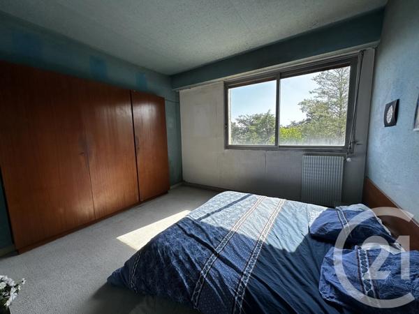 Appartement F5 à vendre  5 pièces - 118,98 m 2   ST SEBASTIEN SUR LOIRE  - 44