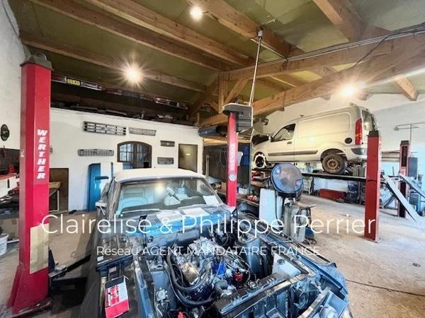 Immobilier Le Thoronet (83340) – Garage 260m2 – 285 000 €